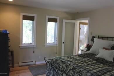 carlsondownbedroom