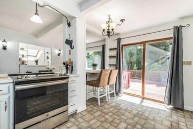 16 Maverick Rd, Worcester, MA 01604 - photo 7