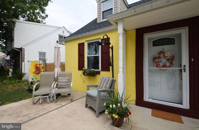 711 Pearl Ave, Morton, PA 19070 - photo 3