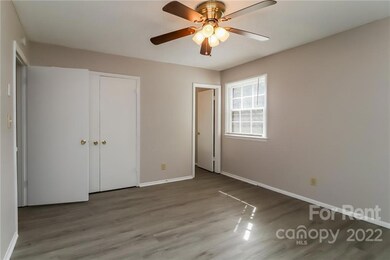 122 Pineview Ct, Statesville, NC 28625 - photo 7