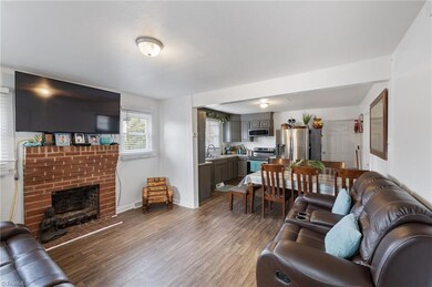 748 Morgan Ave, Asheboro, NC 27205 - photo 3