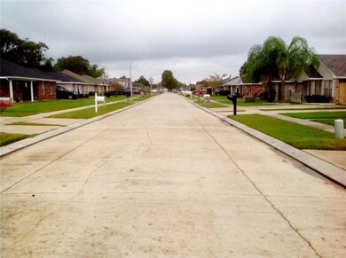 4069 Regina Coeli Ct, Marrero, LA 70072 - photo 3