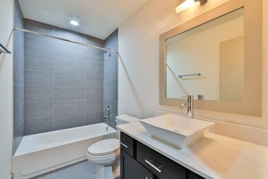 2100 Woodhead St unit 206, Houston, TX 77019 - photo 6