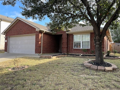 6800 Geyser Trail, Watauga, TX 76137 - photo 2