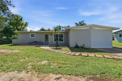 308 Jersey Rd W, Lehigh Acres, FL 33936 - photo 3