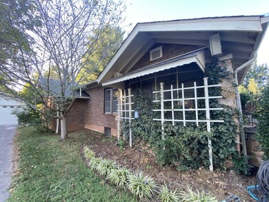 107 Ross Ave, McMinnville, TN 37110 - photo 4