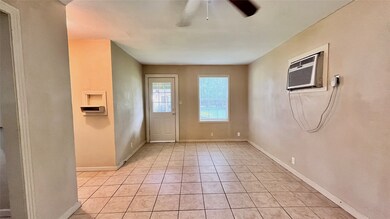 3517 4th St, Bay City, TX 77414 - photo 7