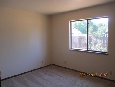 4667 Fiddleneck Dr, Redding, CA 96002 - photo 7