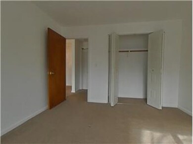 356 Lincoln St unit 11, Waltham, MA 02451 - photo 2