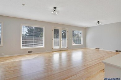 2840 Mountain View Dr S, Salem, OR 97302 - photo 5