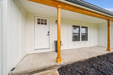 5-web-or-mls-106-admiral-trussler-blvd