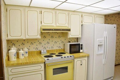 13840 N 111th Ave, Sun City, AZ 85351 - photo 2