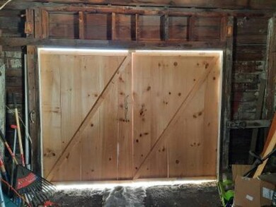 15 Merrill St, Colebrook, NH 03576 - photo 6