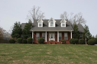 730 Coveview Cir, Cookeville, TN 38506 - photo 2