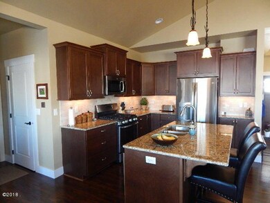 127 Lazy Creek Way 028