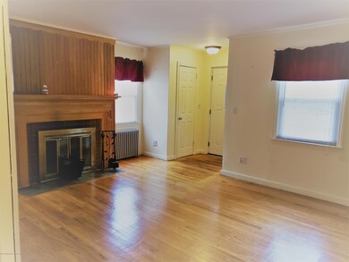 385 Aldrich Rd unit 1st floor, Howell, NJ 07731 - photo 3