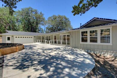 4170 Livingston Rd, Central Point, OR 97502 - photo 2