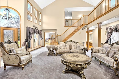 2366 Lost Creek Ct, Flushing, MI 48433 - photo 5