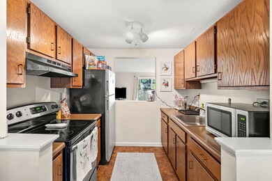 67 Fifth St unit 5, Dover, NH 03820 - photo 7