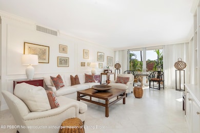 429 Australian Ave unit 110, Palm Beach, FL 33480 - photo 2