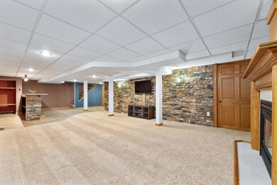 305 S Clark St, Thorp, WI 54771 - photo 6