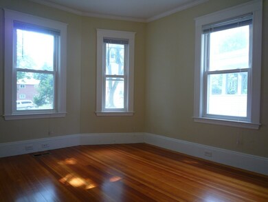 34 Oxford Ave, Belmont, MA 02478 - photo 3