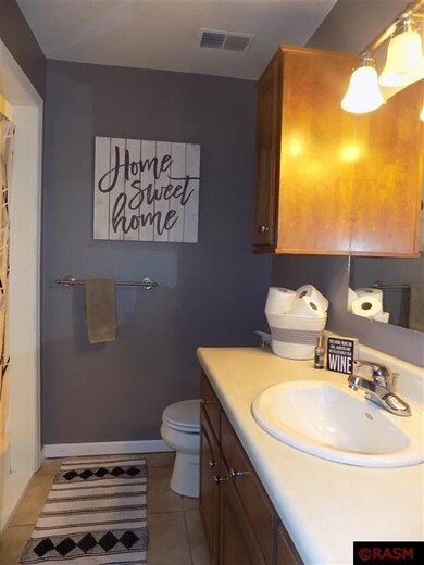 530 Kings Rd, Fairmont, MN 56031 - photo 5