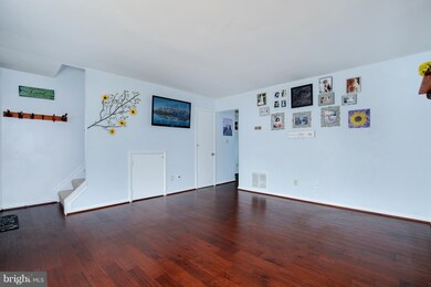 405 Red Tulip Ct, Taneytown, MD 21787 - photo 3