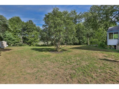 64 Clement Rd, Hudson, NH 03051 - photo 3