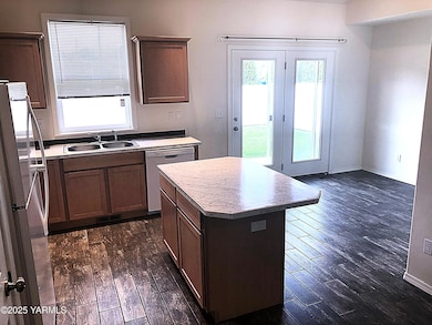 101 Kitchen Dining
