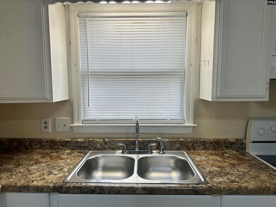 1701 - 1707 Stahl St unit 1709, Cayce, SC 29033 - photo 5
