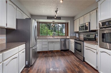 11005 Aero Ln SE, Yelm, WA 98597 - photo 6