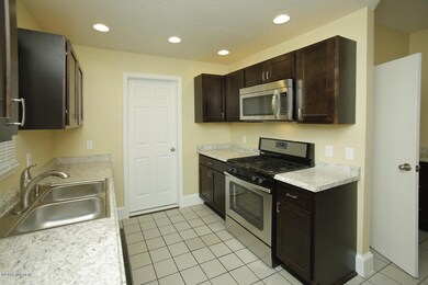 812 vine st-106