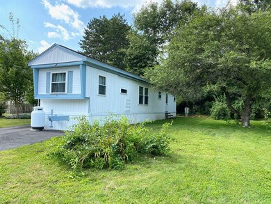 42 Adams Rd unit 25, Greenfield, MA 01301 - photo 4