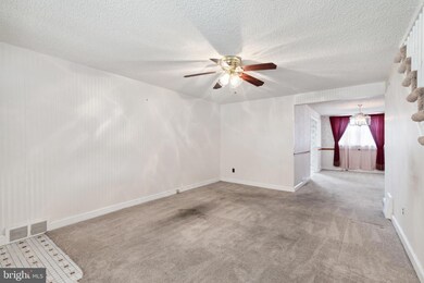 2426 Stoneybrook Ln, Drexel Hill, PA 19026 - photo 5