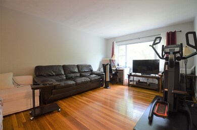 140 Salisbury Rd unit 2, Brookline, MA 02445 - photo 6