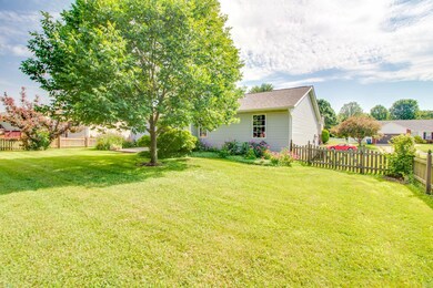 124 Ridge Dr, Maryville, IL 62062 - photo 6