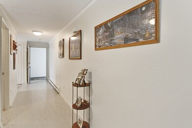 656 High St unit 206, Clinton, MA 01510 - photo 7