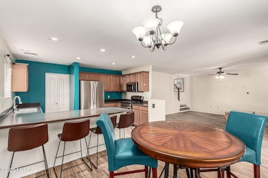 726 W Calle Ormino, Sahuarita, AZ 85629 - photo 4