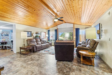 06-1841 Tamarac Ln-6