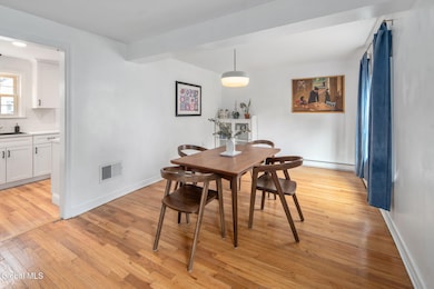 8-2127McClellanSt_08