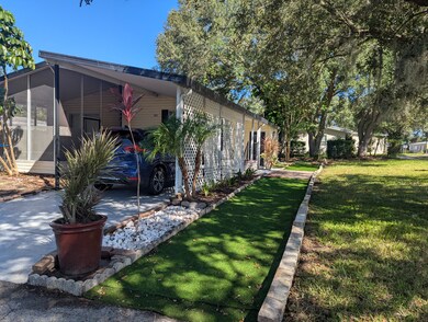302 Choo Ln unit 466, Valrico, FL 33594 - photo 2