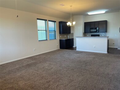 10647 Jordan Heights Dr, Houston, TX 77016 - photo 5