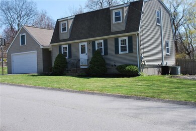 98 Kay St, Cumberland, RI 02864 - photo 2