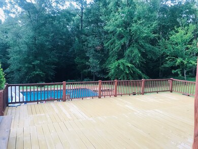 1045 Paul Seals Rd, McComb, MS 39648 - photo 7