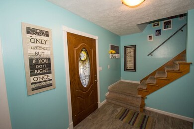 52781 Holly Ct, South Bend, IN 46637 - photo 7