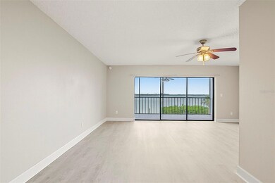 4403 7th St E unit 3, Ellenton, FL 34222 - photo 4