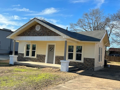 516 E 2nd St S, Prescott, AR 71857 - photo 4