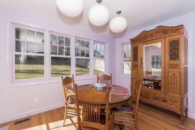 Breakfast Room