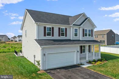 2132 Mandarin Dr, Chambersburg, PA 17202 - photo 2